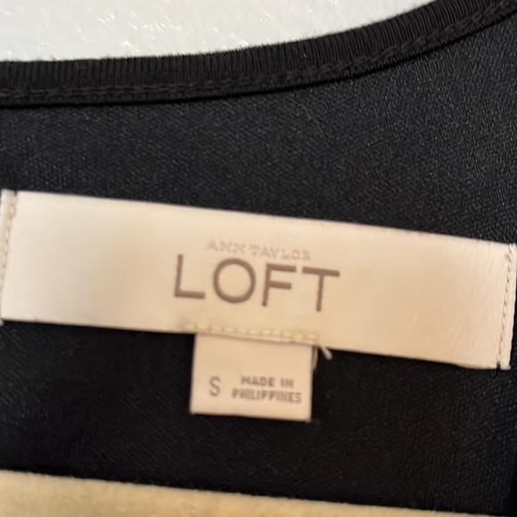 Loft black and gray patterned sleeveless dress. Size Small - Picture 2 of 9